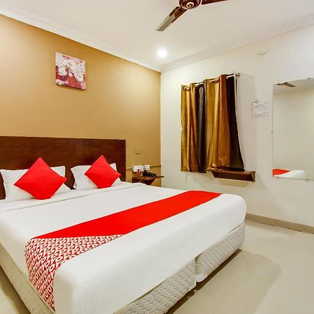 Oyo Akshaya Nest Hotel Vijayawada Luaran gambar
