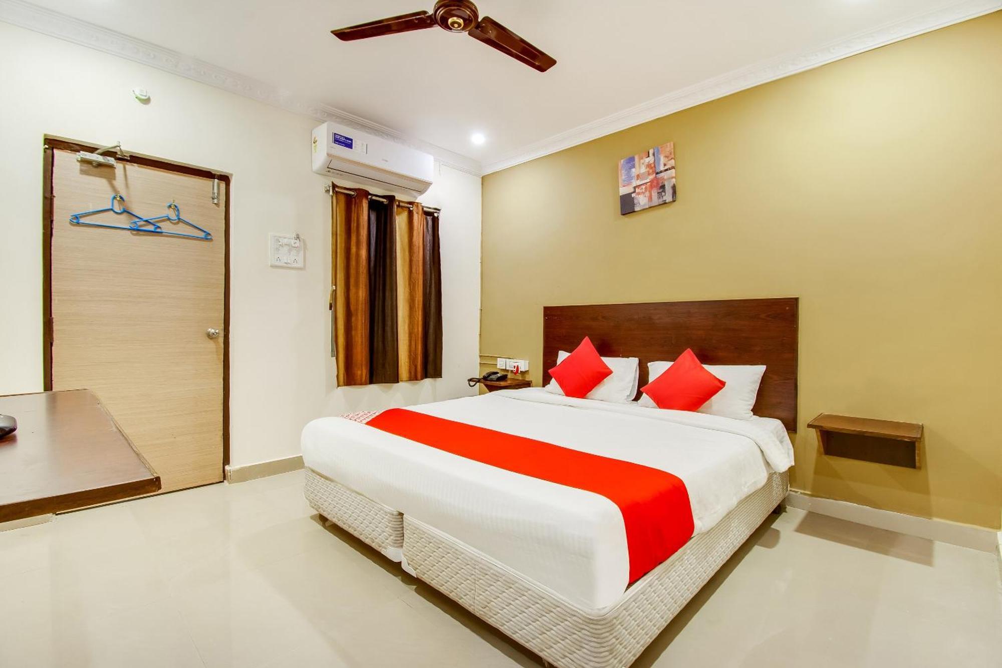 Oyo Akshaya Nest Hotel Vijayawada Luaran gambar