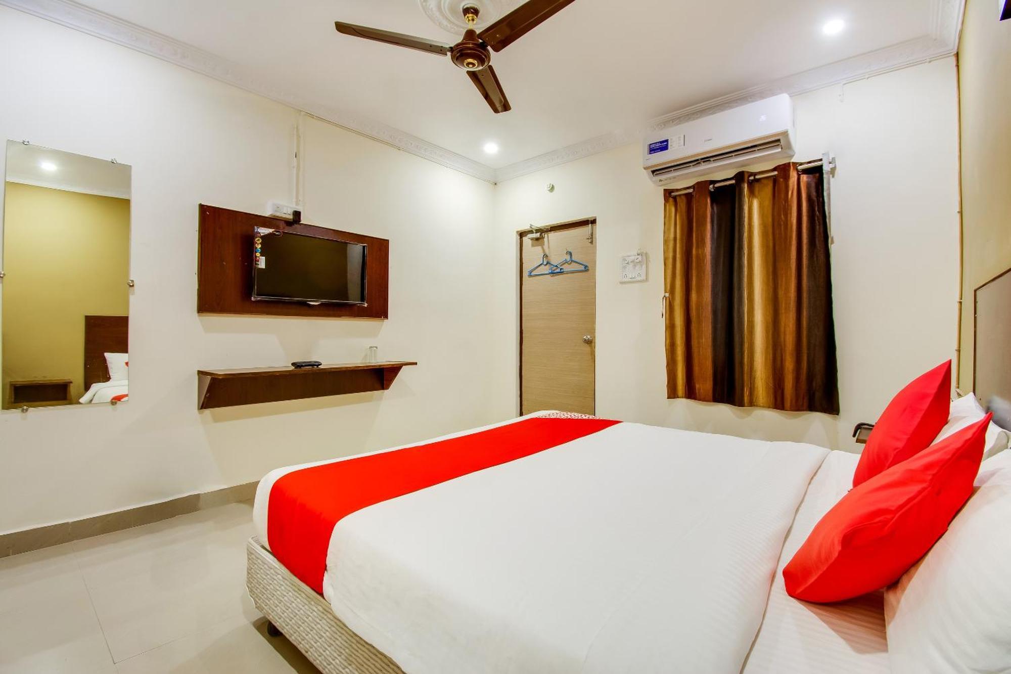Oyo Akshaya Nest Hotel Vijayawada Luaran gambar