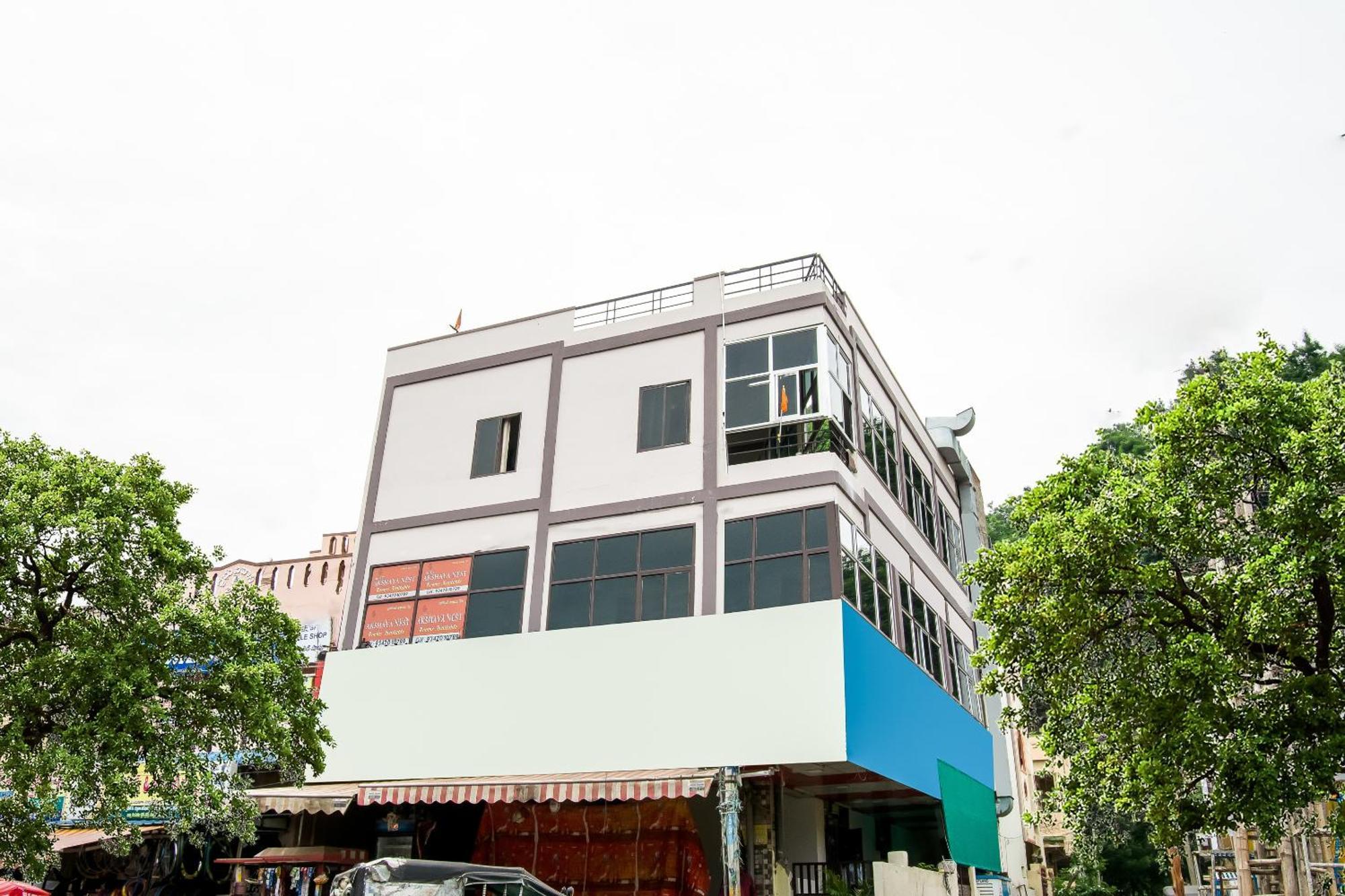 Oyo Akshaya Nest Hotel Vijayawada Luaran gambar